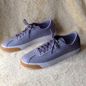 Paltform sneakers 👟